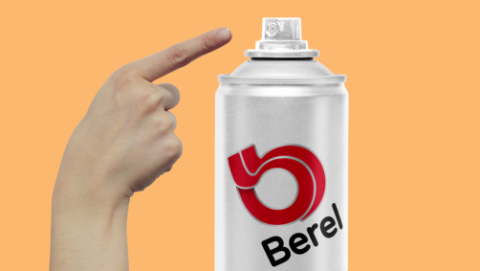 mano señalando aerosol berel